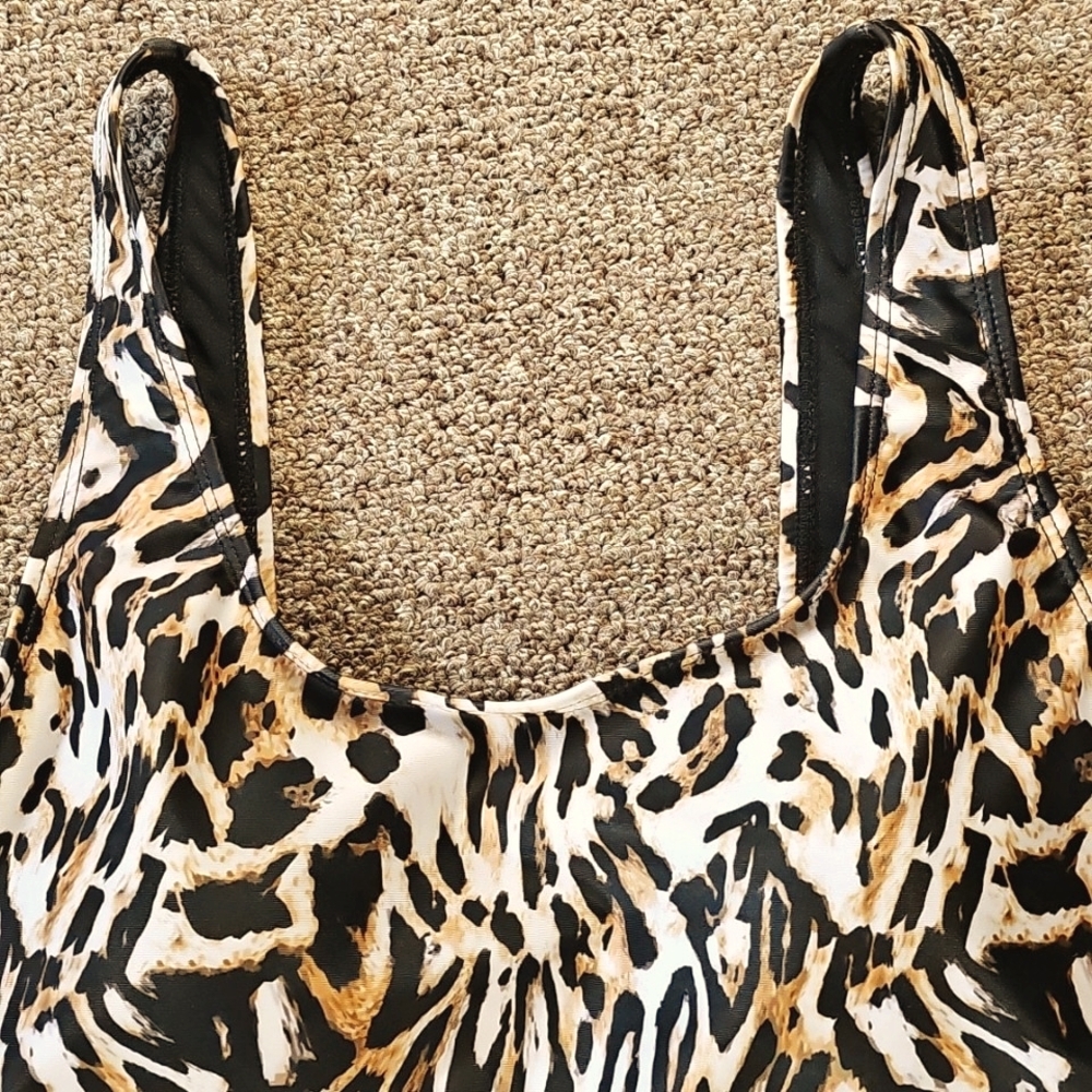 Swim Suit - Picture 4 of 14